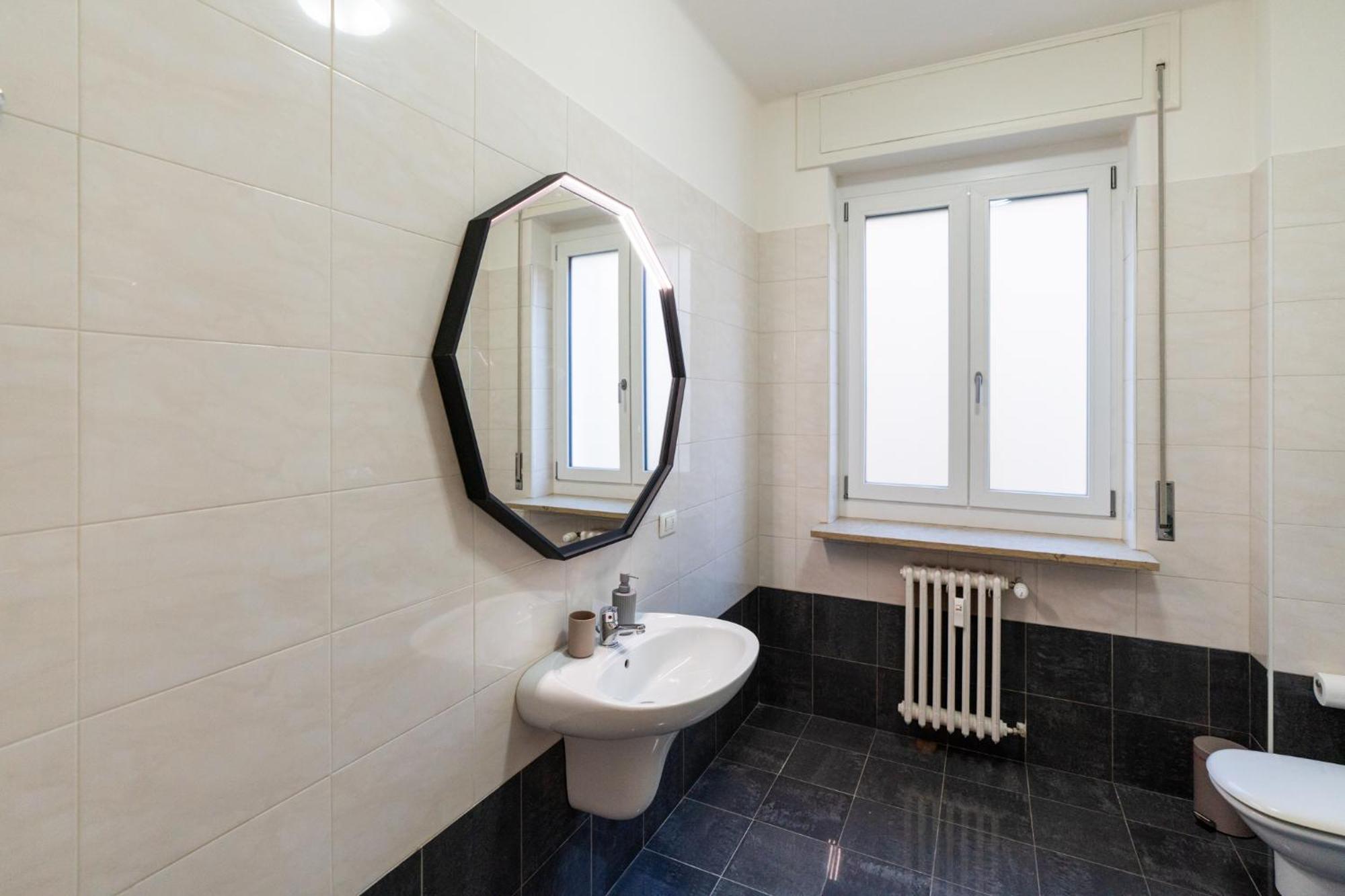 Domus Verona - Elegante Residenza Con Affaccio Su Porta Leoni Szoba fotó