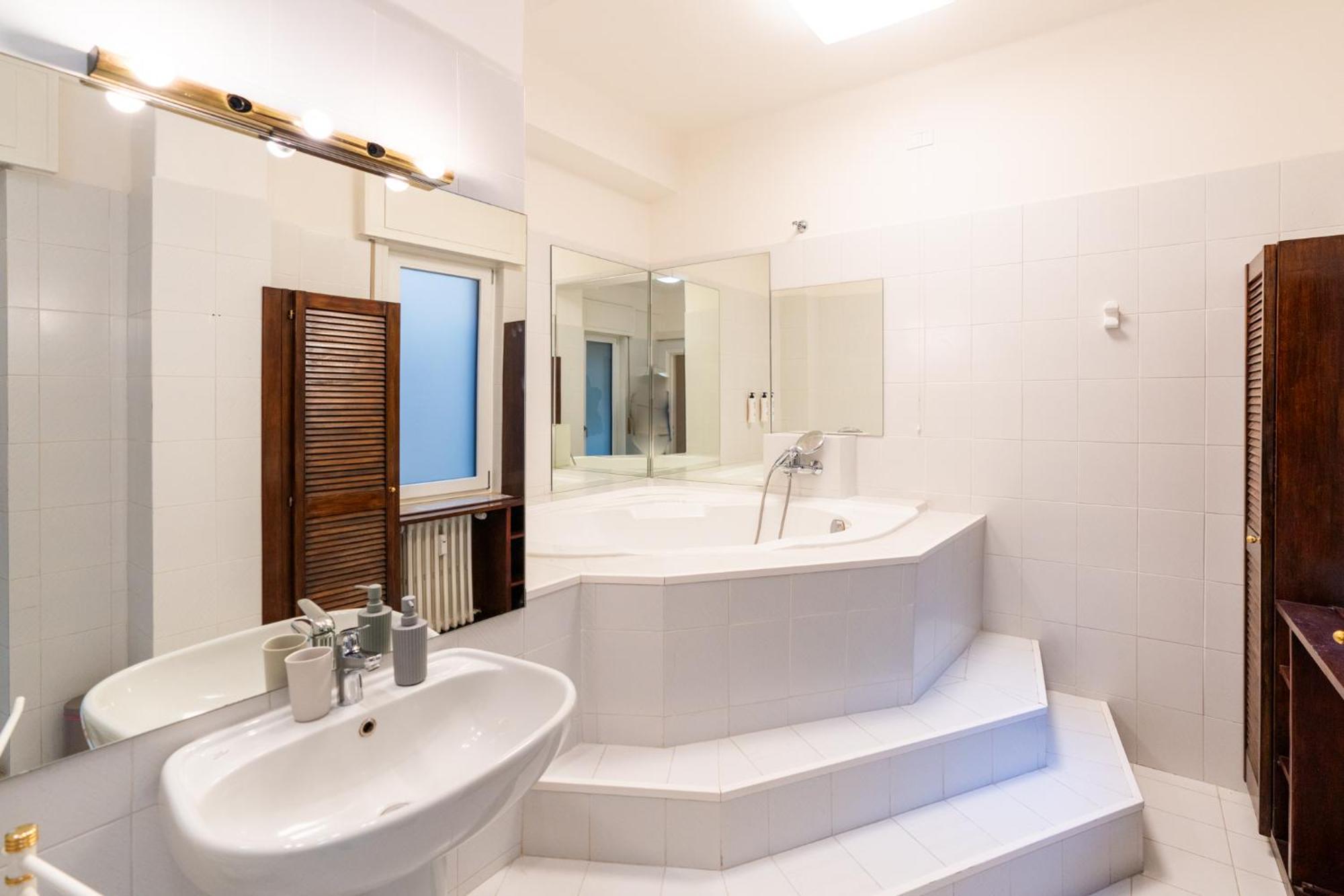 Domus Verona - Elegante Residenza Con Affaccio Su Porta Leoni Szoba fotó
